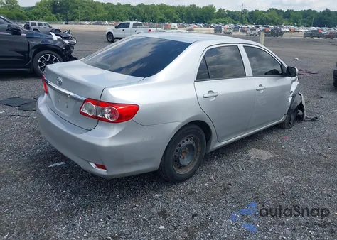 2013 Toyota Corolla L из США, поврежденный, VIN 2T1BU4EE8DC098652
